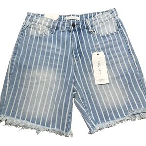 Nature high rise stripe shorts NWT small